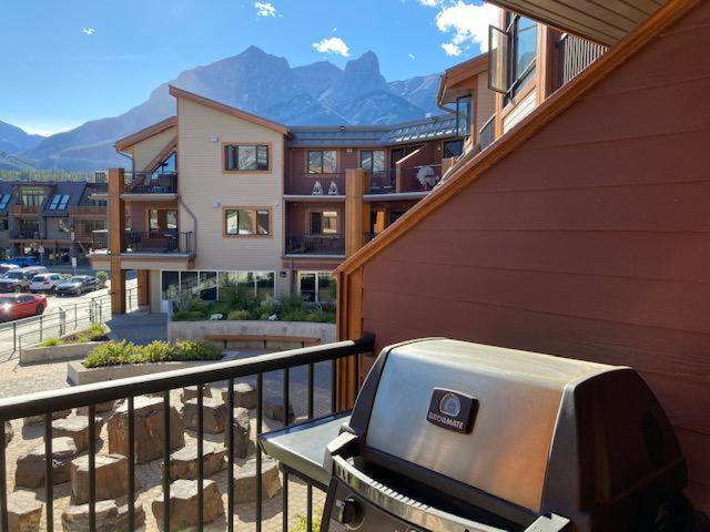 Beautiful Peak Vista - 2Br W Stunning Mt Views Villa Canmore Dış mekan fotoğraf