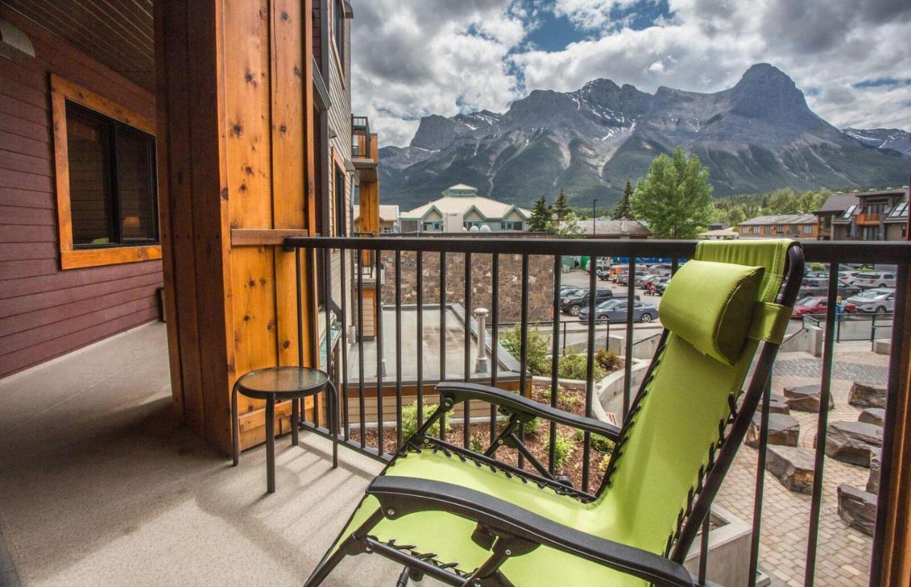Beautiful Peak Vista - 2Br W Stunning Mt Views Villa Canmore Dış mekan fotoğraf